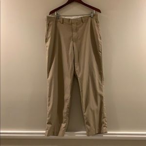 Walter Hagen Men’s Khakis 36x32